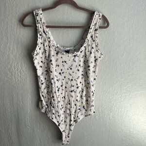 Woman’s size L wild fable cotton floral print tank bodysuit